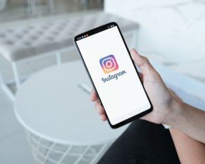 Como remover uma conta do aplicativo Instagram para iPhone ou Android